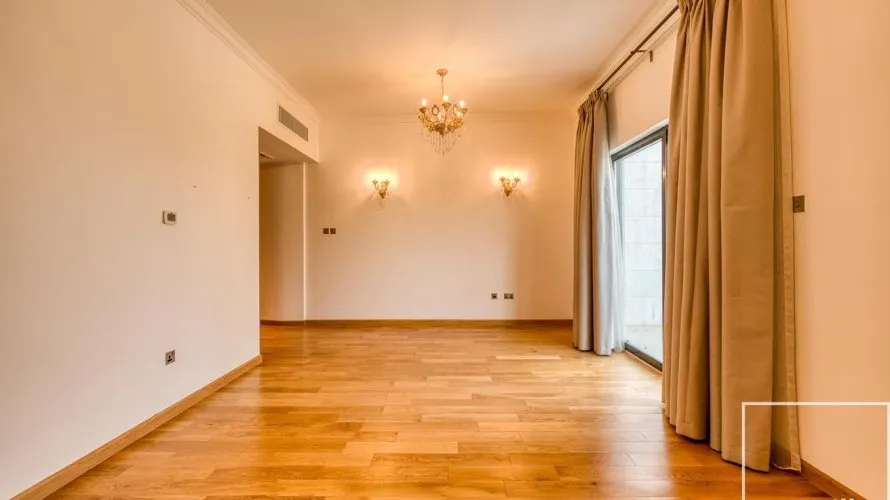 4 bedrooms villa for sale , Jumeirah Islands, Dubai, UAE No. 1479 № 9