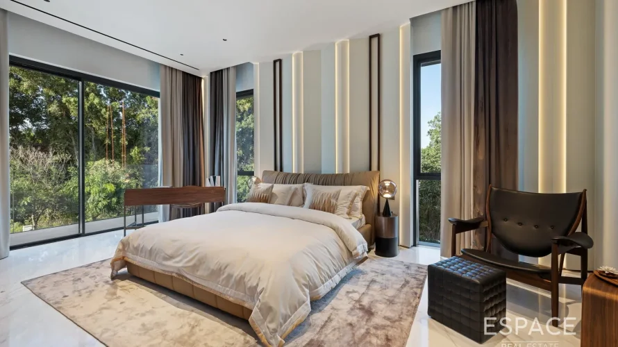 6 bedrooms villa for sale , Al Barari, Dubai, UAE No. 1204 № 4