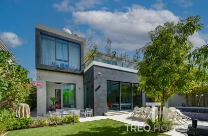 5 bedrooms villa for sale , Jumeirah Park, Dubai, UAE No. 679