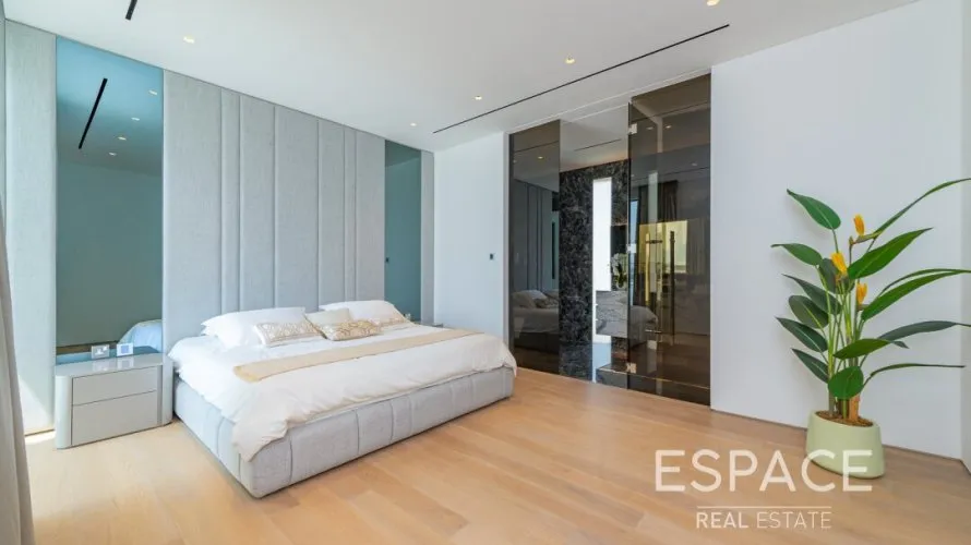 5 bedrooms villa for sale , Palm Jumeirah, Dubai, UAE No. 1055 № 13