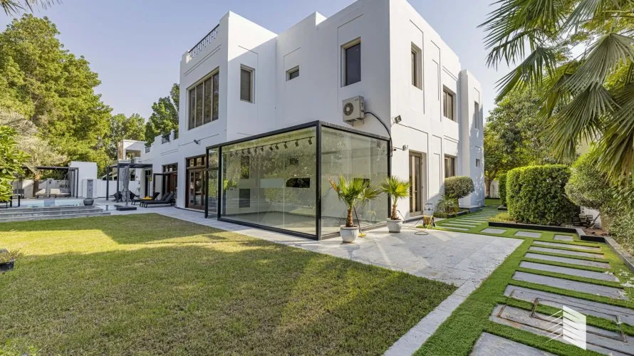 6 bedrooms villa for sale , Al Barari, Dubai, UAE No. 152 № 10