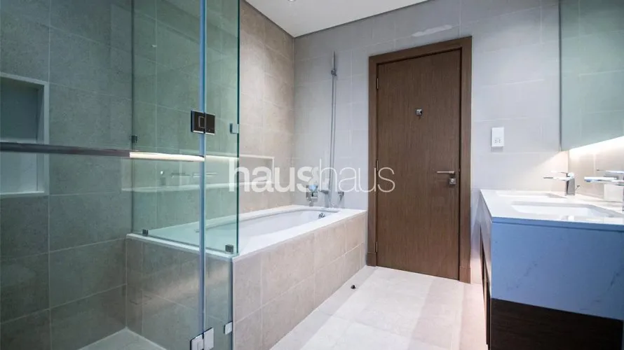 4 bedrooms villa for sale , District One, Mohammed Bin Rashid City, Dubai, UAE No. 820 № 12