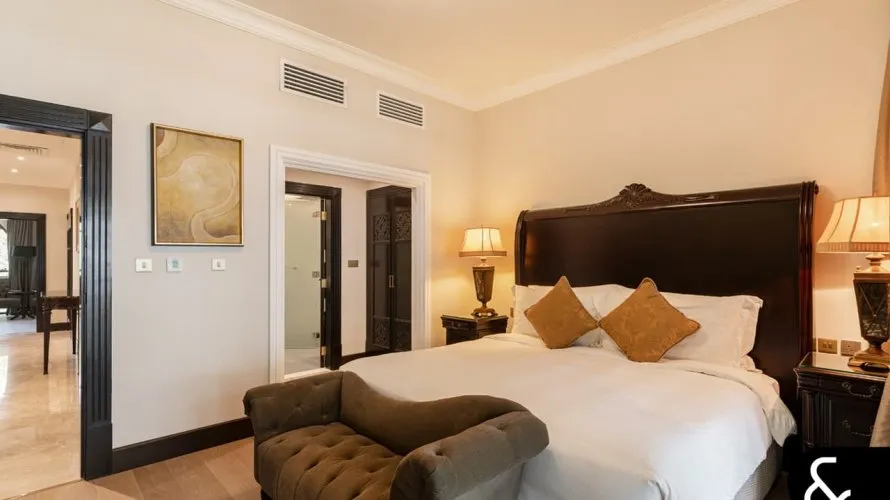 5 bedrooms villa for sale , The Crescent, Palm Jumeirah, Dubai, UAE No. 1312 № 27