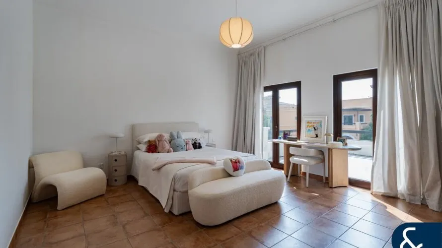 5 bedrooms villa for sale , The Villa, Dubai, UAE No. 1314 № 11