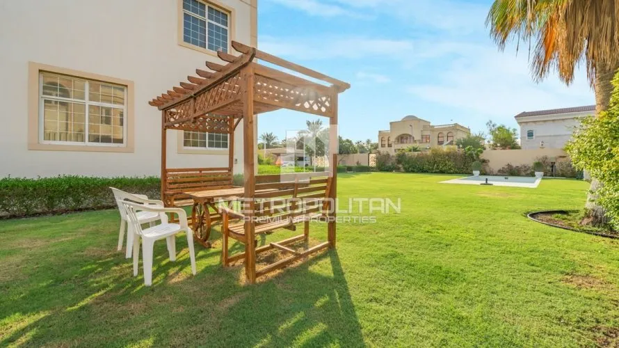 5 bedrooms villa for sale , Al Barsha, Dubai, UAE No. 1269 № 9