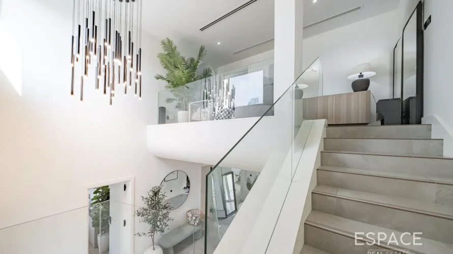 4 bedrooms villa for sale , Meadows, Dubai, UAE No. 1188 № 5