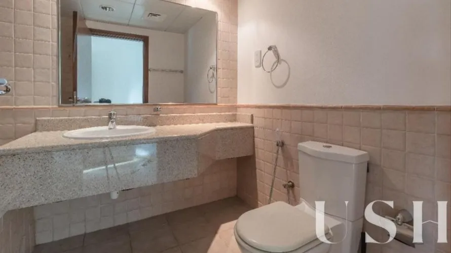 4 bedrooms villa for sale , Jumeirah Islands, Dubai, UAE No. 725 № 11