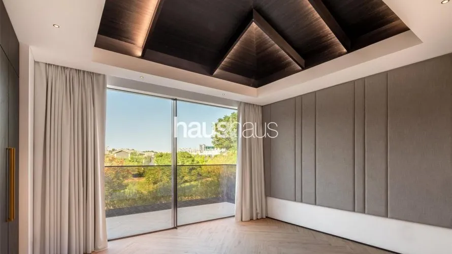 5 bedrooms villa for sale , Jumeirah Golf Estates, Dubai, UAE No. 819 № 26
