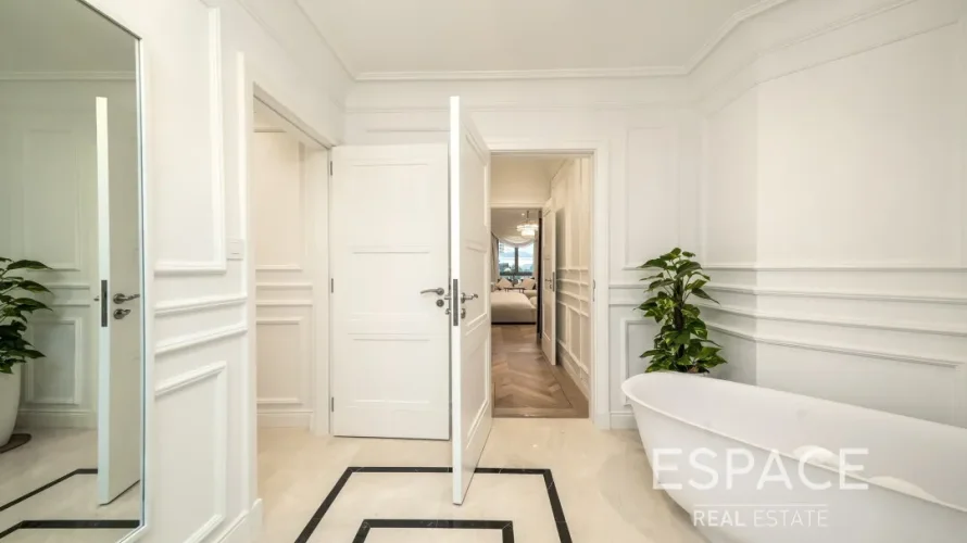 4 bedrooms villa for sale , Palm Jumeirah, Dubai, UAE No. 1050 № 13