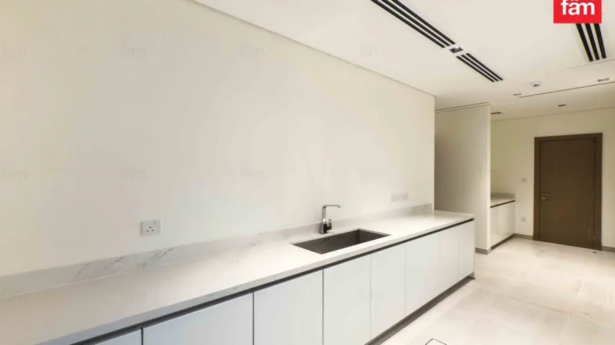 4 bedrooms villa for sale , Dubai, UAE No. 992 № 9