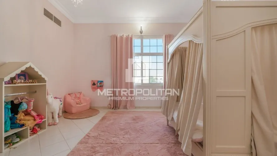 5 bedrooms villa for sale , Al Barsha, Dubai, UAE No. 1269 № 17