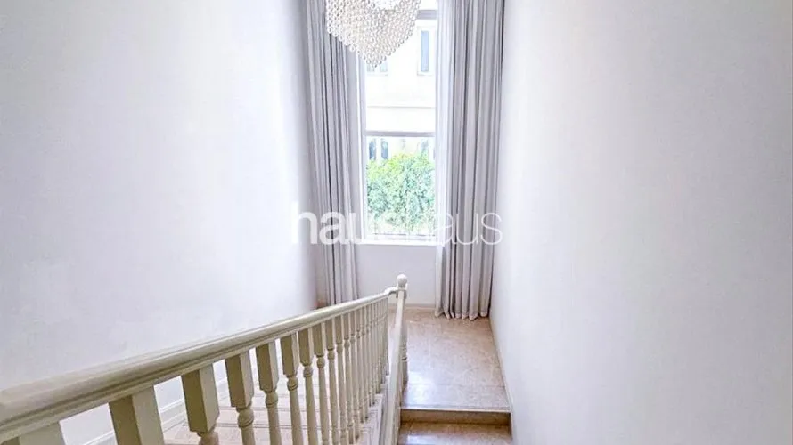 4 bedrooms villa for sale , Jumeirah Golf Estates, Dubai, UAE No. 834 № 19