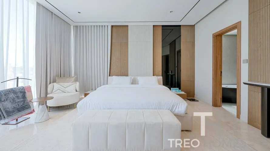 6 bedrooms villa for sale , Jumeirah Park, Dubai, UAE No. 686 № 20