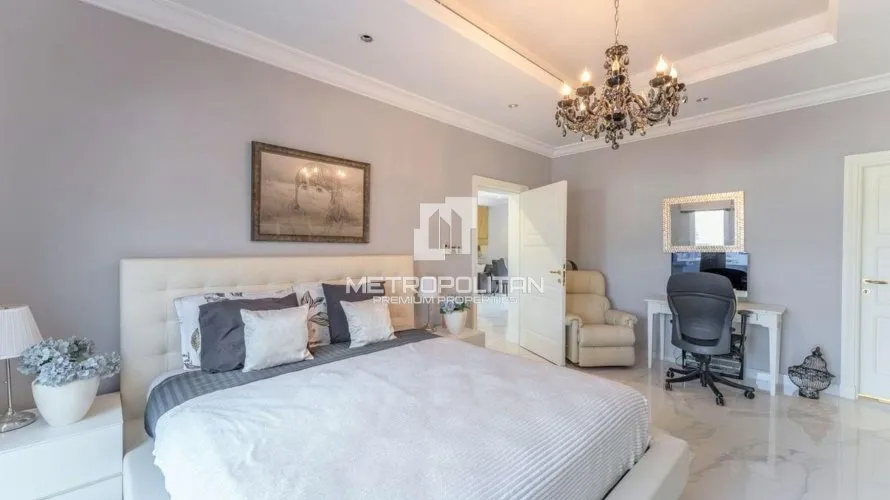 3 bedrooms villa for sale , Palm Jumeirah, Dubai, UAE No. 663 № 17
