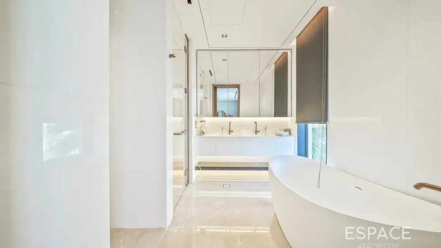 6 bedrooms villa for sale , Palm Jumeirah, Dubai, UAE No. 1199 № 13