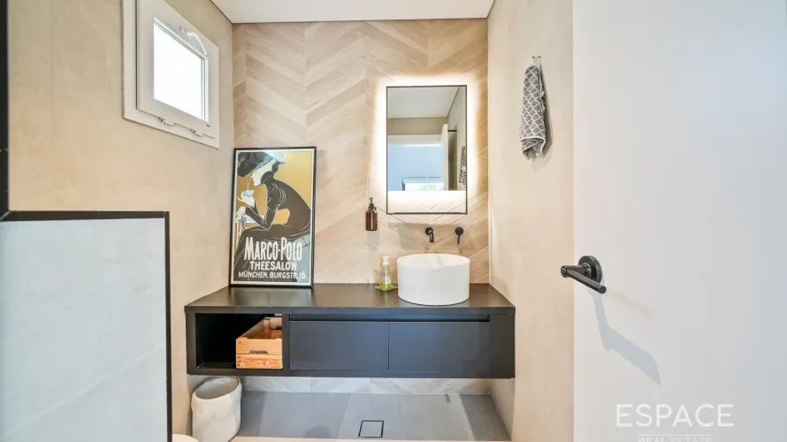 5 bedrooms villa for sale , Meadows, Dubai, UAE No. 1194 № 7