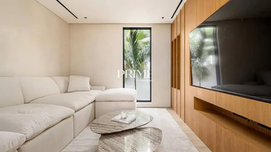 5 bedrooms villa for sale , Jumeirah Golf Estates, Dubai, UAE No. 968 № 10