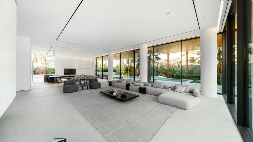 6 bedrooms villa for sale , Al Wasl, Dubai, UAE No. 1136