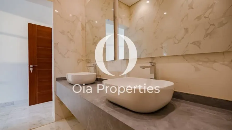 5 bedrooms villa for sale, Yas Island, Abu Dhabi, UAE No. 966 № 4