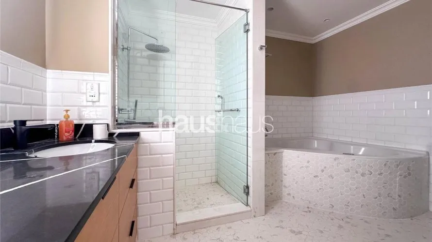 5 bedrooms villa for sale , Arabian Ranches, Dubai, UAE No. 786 № 14