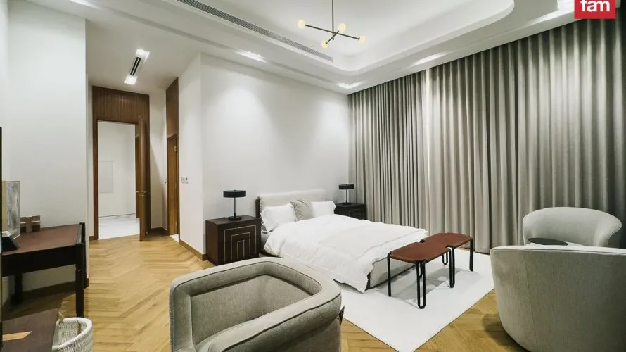 7 bedrooms villa for sale , Dubai, UAE No. 1553 № 13