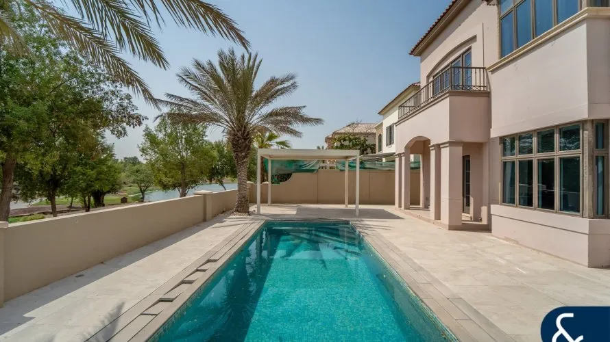 5 bedrooms villa for sale , Jumeirah Golf Estates, Dubai, UAE No. 1363 № 1