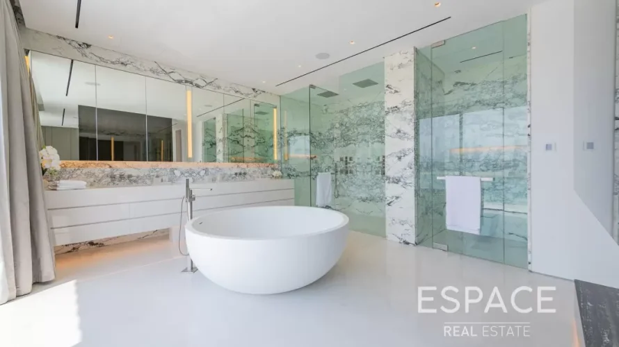 5 bedrooms villa for sale , Palm Jumeirah, Dubai, UAE No. 1055 № 11