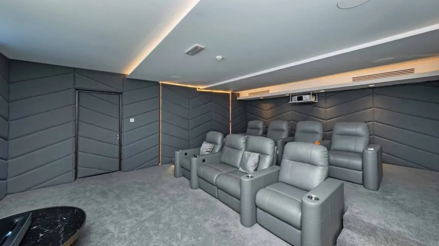 6 bedrooms villa for sale , Dubai, UAE No. 858 № 13