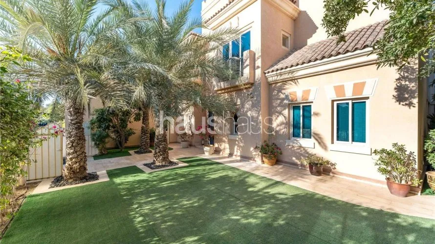 5 bedrooms villa for sale , Dubai Sports City, Dubai, UAE No. 787 № 21