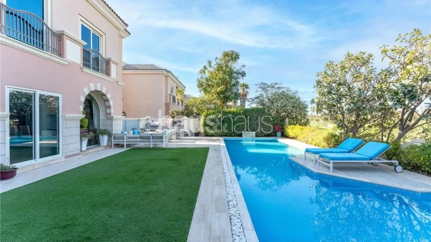 5 bedrooms villa for sale , Dubai Sports City, Dubai, UAE No. 787 № 19