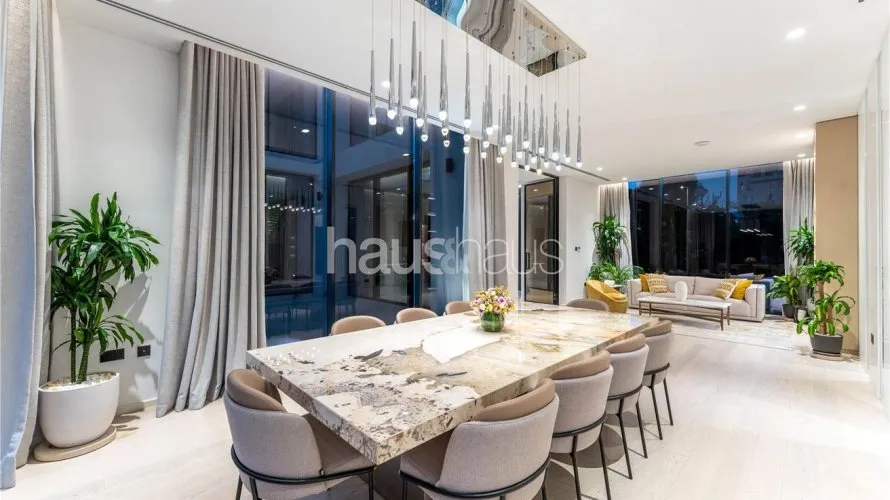 4 bedrooms villa for sale , Al Barari, Dubai, UAE No. 765 № 1