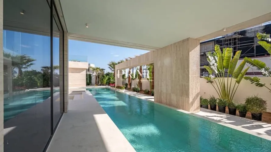 7 bedrooms villa for sale , Dubai, UAE No. 969 № 19