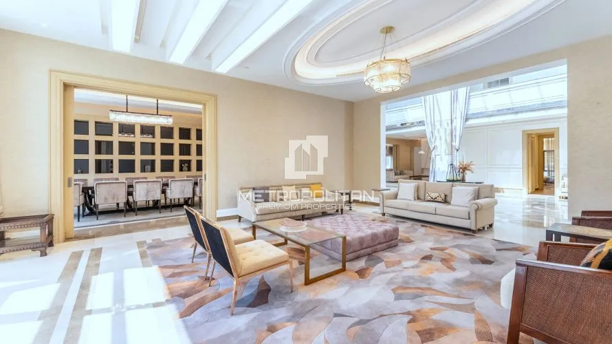 6 bedrooms villa for sale , Emirates Hills, Dubai, UAE No. 667 № 6