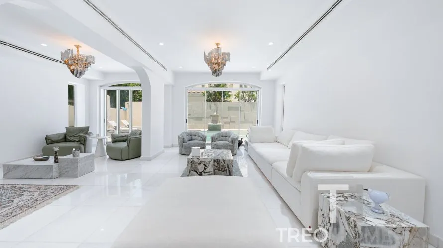 6 bedrooms villa for sale , Arabian Ranches, Dubai, UAE No. 687 № 10