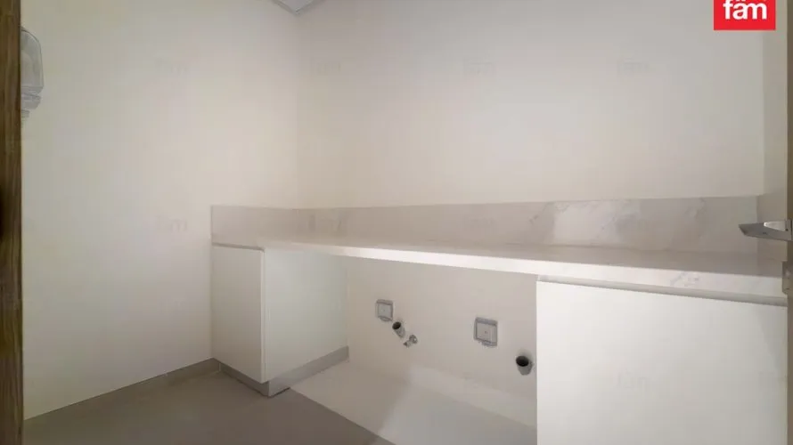 4 bedrooms villa for sale , Dubai, UAE No. 992 № 10