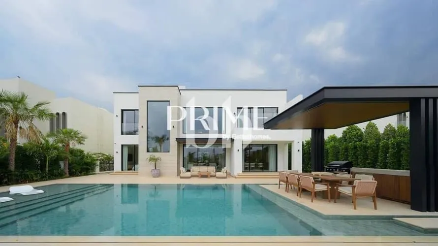 5 bedrooms villa for sale , Jumeirah Islands, Dubai, UAE No. 964 № 1