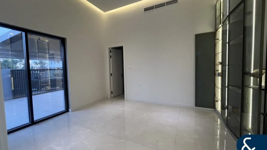 6 bedrooms villa for sale , Jumeirah Park Homes, Jumeirah Park, Dubai, UAE No. 1298 № 8