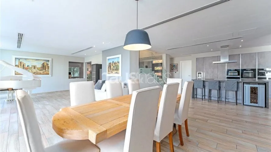 5 bedrooms villa for sale , Dubai Sports City, Dubai, UAE No. 787 № 17