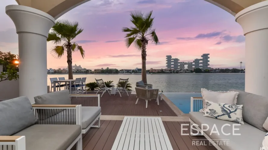 3 bedrooms villa for sale , Palm Jumeirah, Dubai, UAE No. 1024 № 18