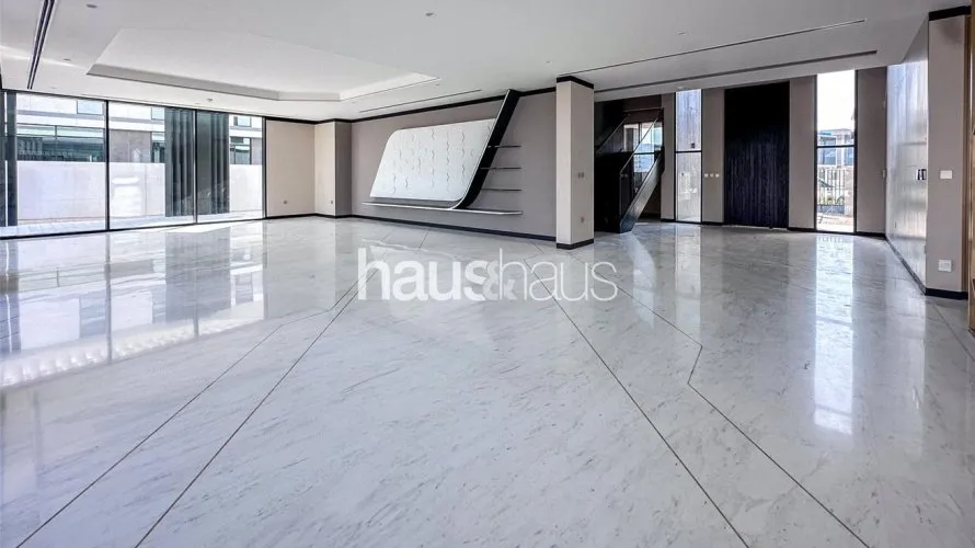 6 bedrooms villa for sale , Dubai Hills Estate, Dubai, UAE No. 810 № 1