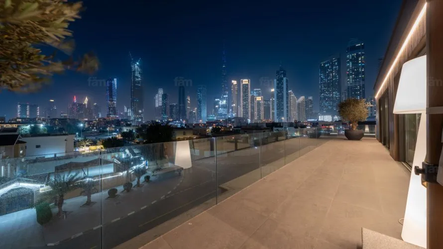 5 bedrooms villa for sale , Al Wasl, Dubai, UAE No. 1693 № 1