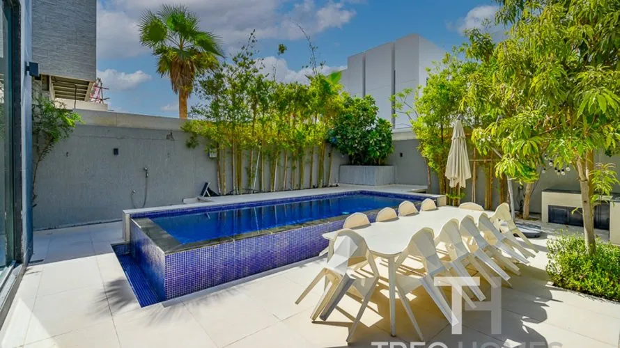 5 bedrooms villa for sale , Jumeirah Park, Dubai, UAE No. 679