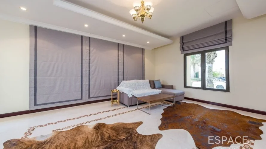 4 bedrooms villa for sale , Palm Jumeirah, Dubai, UAE No. 1034 № 9