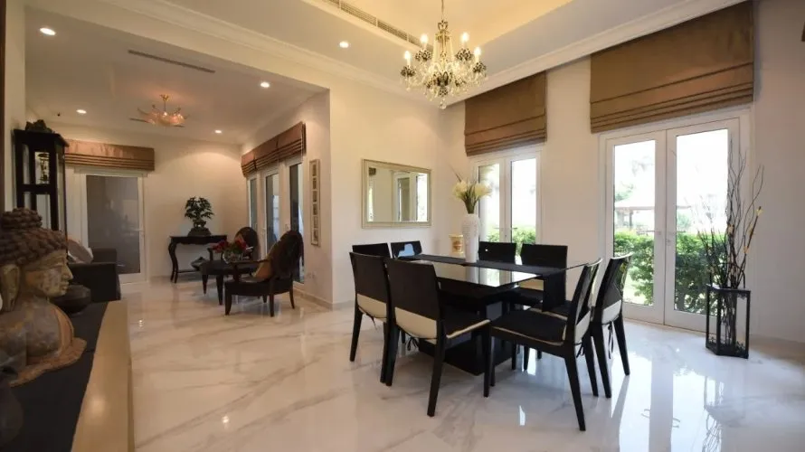3 bedrooms villa for sale , Dubai, UAE No. 498 № 5