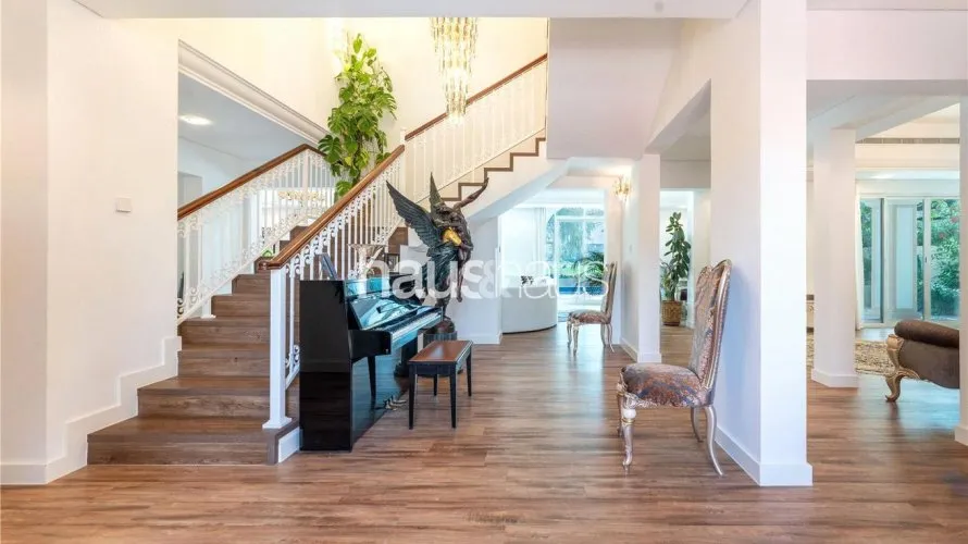 5 bedrooms villa for sale , Dubai Sports City, Dubai, UAE No. 789