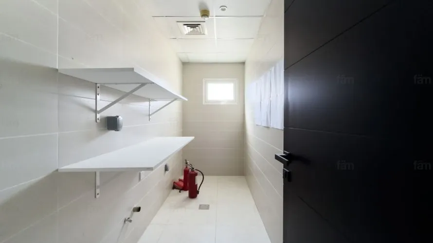 6 bedrooms villa for sale , Dubai, UAE No. 1561 № 11