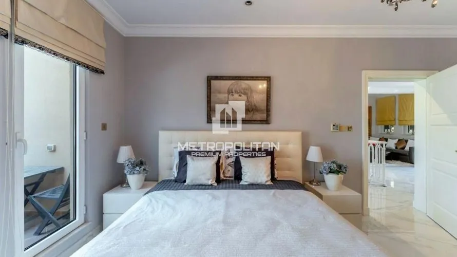 3 bedrooms villa for sale , Palm Jumeirah, Dubai, UAE No. 663 № 15
