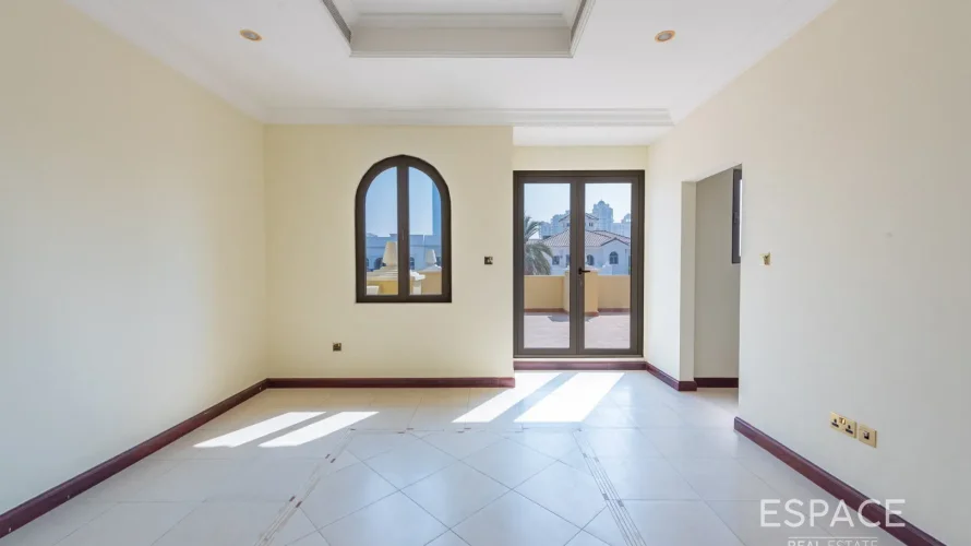 4 bedrooms villa for sale , Palm Jumeirah, Dubai, UAE No. 1187 № 9