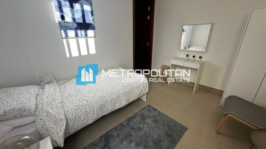 5 bedrooms villa for sale , Abu Dhabi, UAE No. 1385 № 14