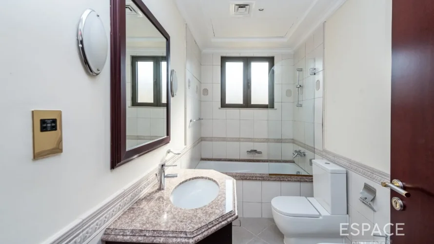 4 bedrooms villa for sale , Palm Jumeirah, Dubai, UAE No. 1037 № 7